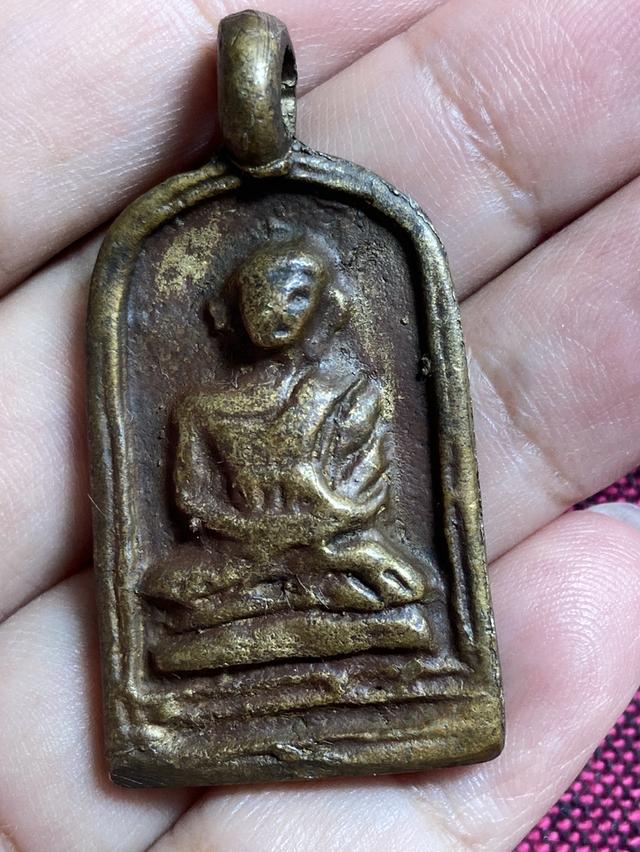 หลวงพ่อไปล่