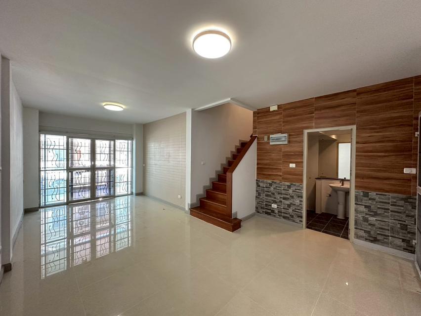 ขายทาวน์เฮ้าส์  เดอะวิลล่า รัตนาธิเบศร์-ราชพฤกษ์ ท่าอิฐ ถนนรัตนาธิเบศร์ บ้านสวยพร้อมอยู่ 5