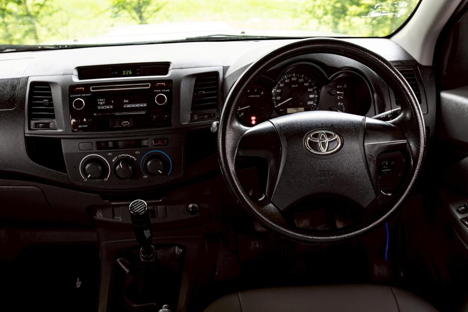ขาย Toyota Vigo 2.5E ปี14 10
