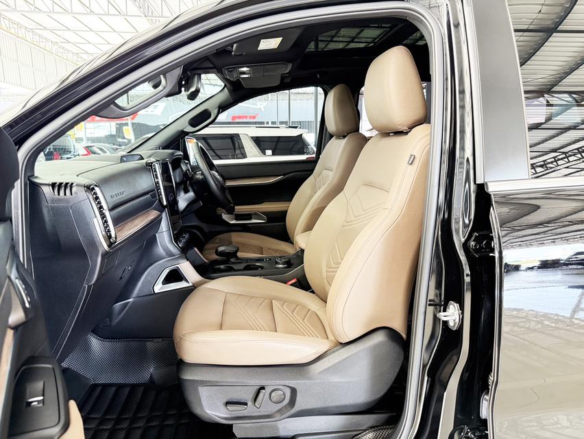 Ford Everest 2.0 Bi-Turbo Titanium+ (ปี 2022) SUV AT - 4WD 11