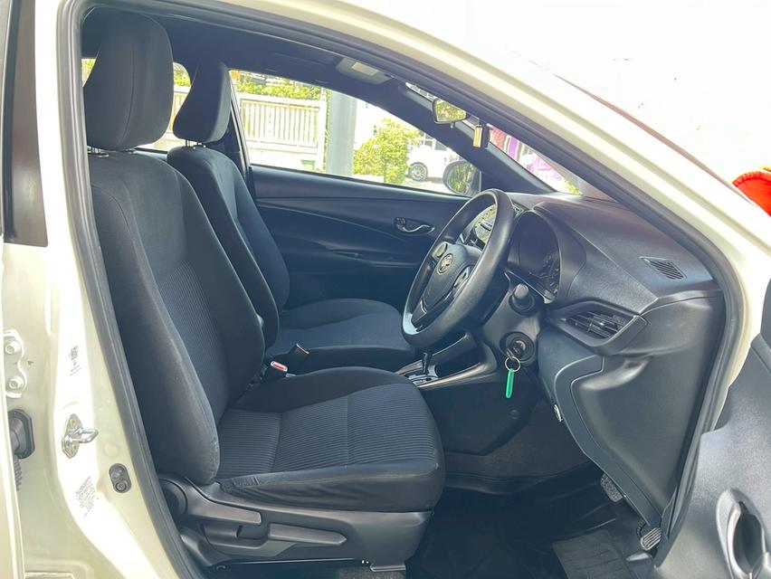 TOYOTA YARIS Hatchback 1.2 Entry ปี 2022 ติดแก๊ส LPG รูปที่ 9