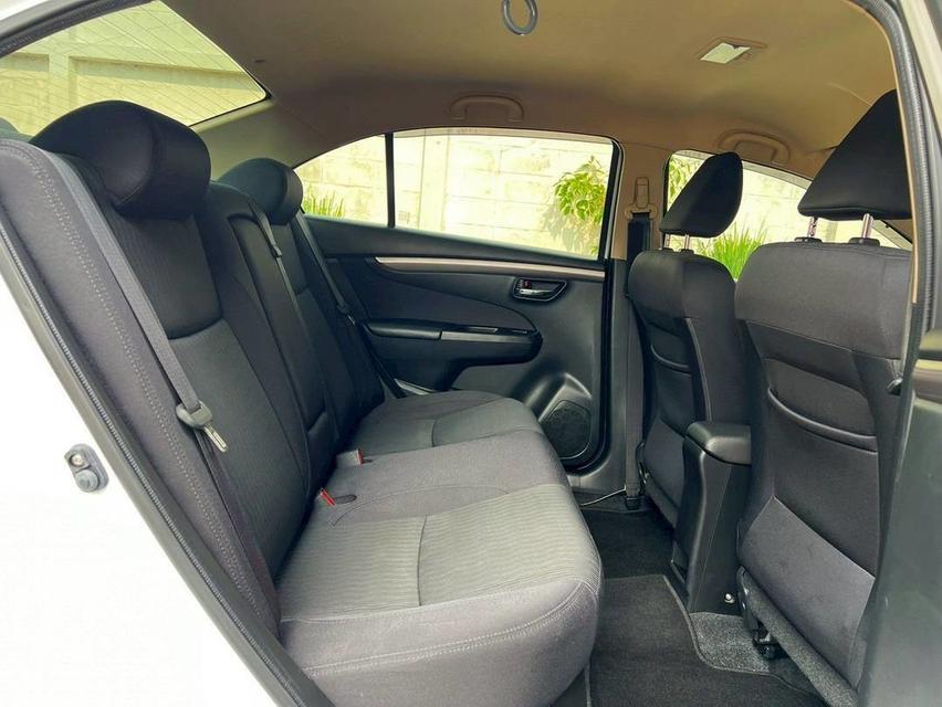 Suzuki #Ciaz ปี 2016 รุ่น GLX 1.25L CVT TOP