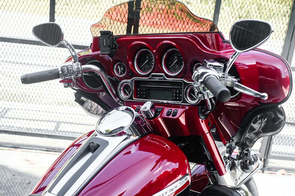 Harley ultraglide limited 7