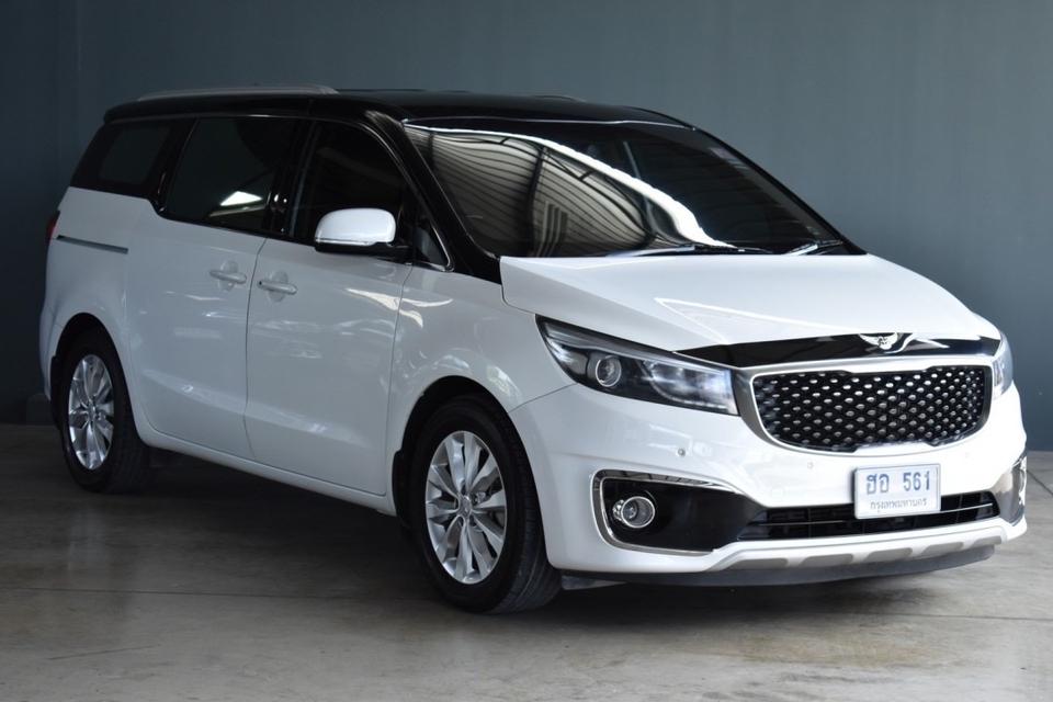 KIA Grand Carnival 2.2EX ปี2018 รหัส BM561 2