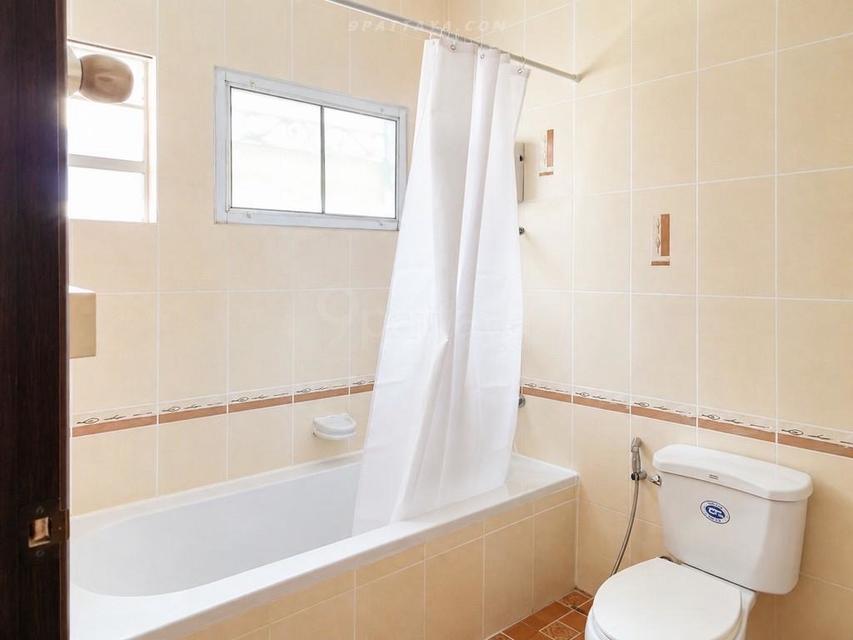 For Rent — Fully Furnished 3-Bedroom House near Khao Noi, PattayaHouse for rent in a convenient residential area near Khao Noi, close to markets 12