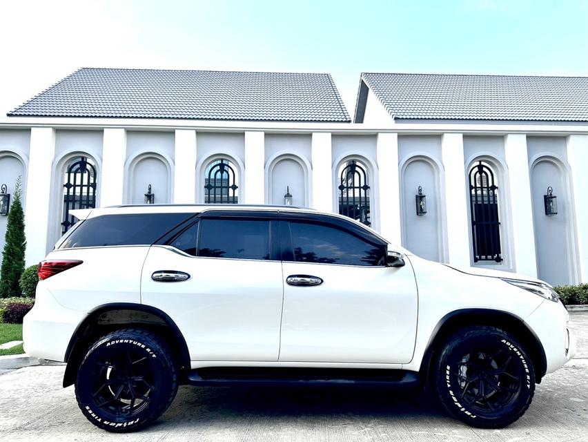 TOYOTA FORTUNER 2.8V 4WD ปี 2016 รูปที่ 6
