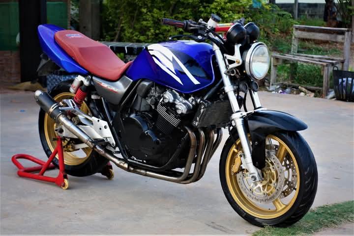 Honda CB400 สีน้ำเงิน 10