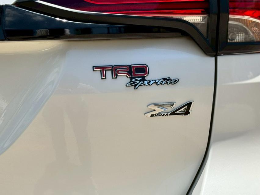 Toyota Fortuner 2.8TRD 4wd ปี18 8