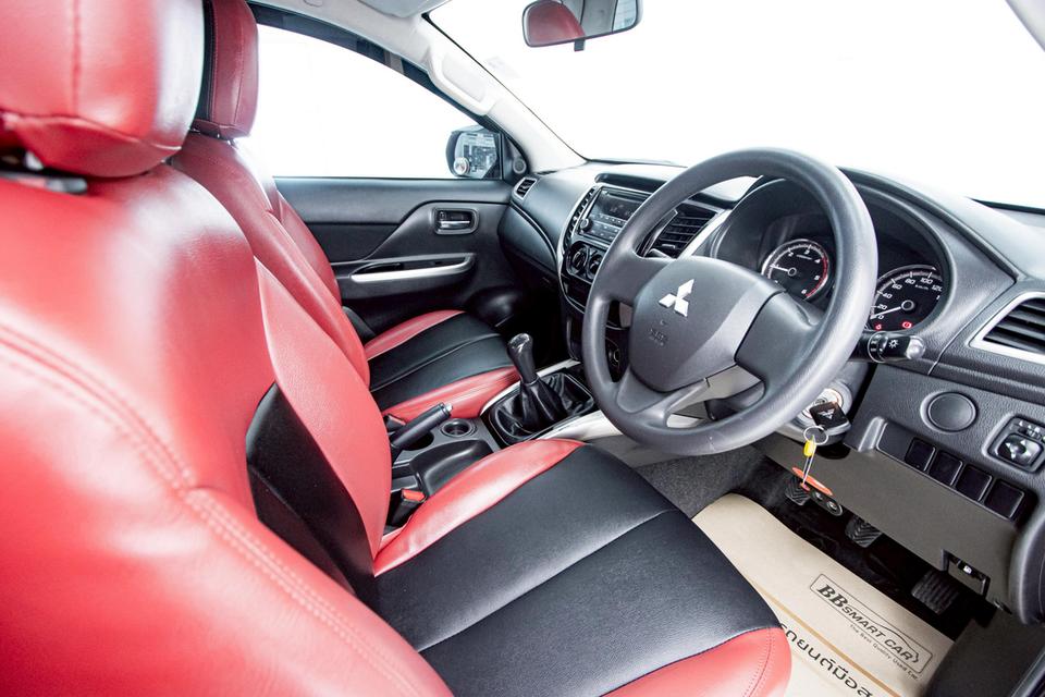 MITSUBISHI TRITON 2.4 GLX CAB PLUS 2019  11