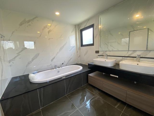 PB5882ขายบ้าน 2 ชั้น หมู่บ้านเดอะ ซิตี้ สุขุมวิท–อ่อนนุช บ้านเดี่ยวแปลงมุม ดีไซน์ทันสมัย ใกล้รถไฟฟ้า  7