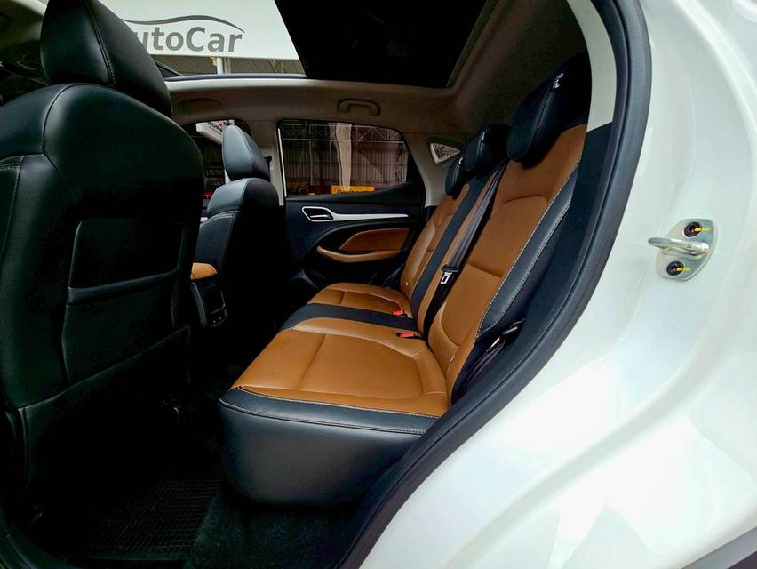 รหัสรถ SEZ12 MG ZS 1.5 V Sunroof เกียร์ ออโต้ เบนซิน สี ขาว ปี 2023 12
