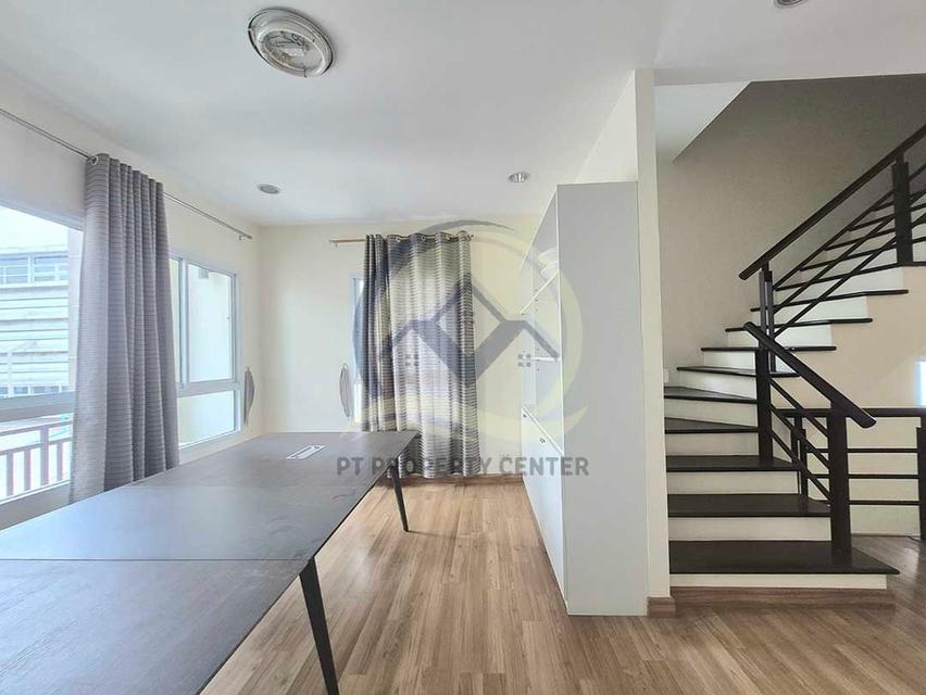 ขาย+เช่า หมู่บ้านพรีเมี่ยมเพลส1 เอกมัย-รามอินทรา ถนนสุคนธสวัสดิ์ 11