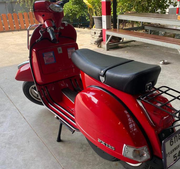 ปล่อยขาย Vespa PX 125 สีแดง 3