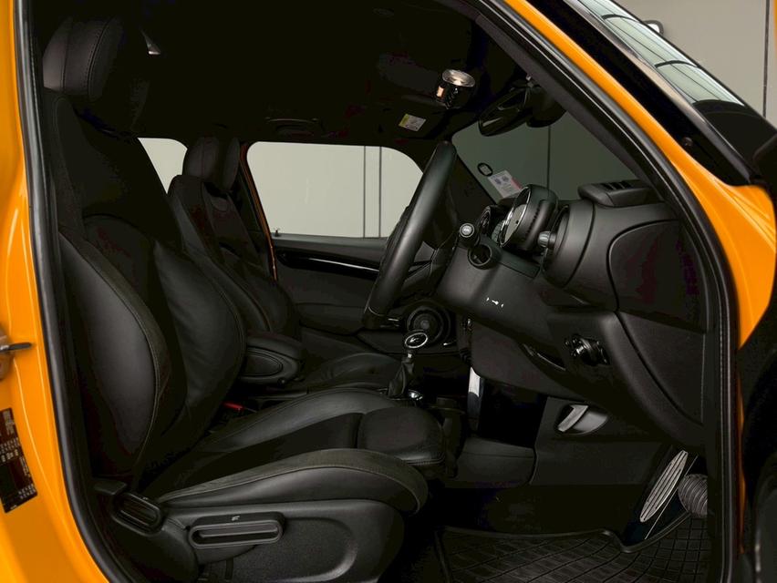 รหัสรถ WRT54 2015 Mini COOPER 2.0 F55 S 5-Door Hatchback รูปที่ 10