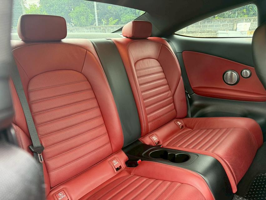 รหัสรถ SG5776 BENZ C200 Coupe Amg ปี 2019 (Facelift ) 9