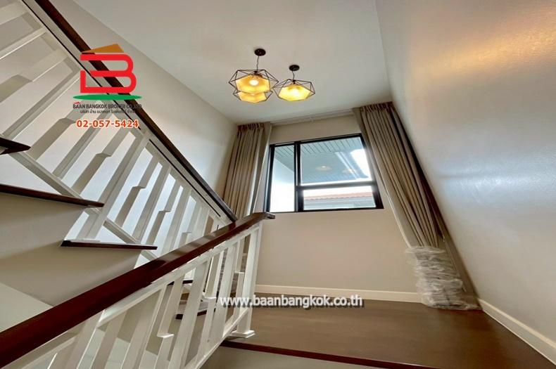 บ้านเดี่ยว 2 ชั้น หลังมุม หมู่บ้าน เศรษฐสิริ วงแหวน-ลำลูกกา เนื้อที่ 91.9 ตรว. ถ.ลำลูกกา ต.บึงคำพร้อย อ.ลำลูกกา จ.ปทุมธานี 6