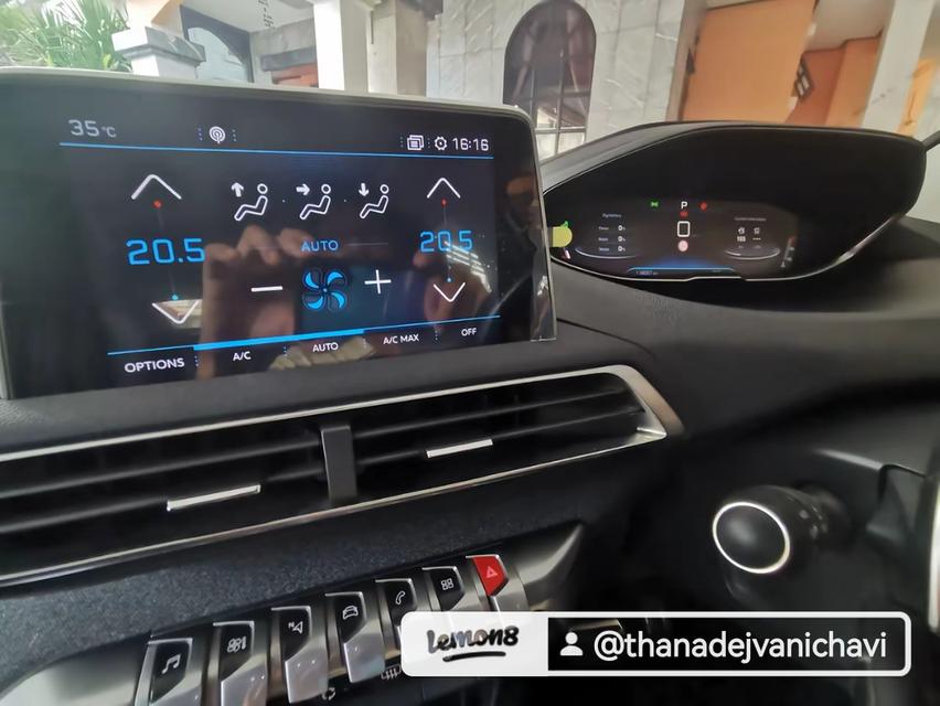2022 PEUGEOT 3008 ALLURE 1.6 Turbo รุ่นท๊อป หลังคา Paronamic หรูแบบยุโรป ดูแลง่าย รูปที่ 12