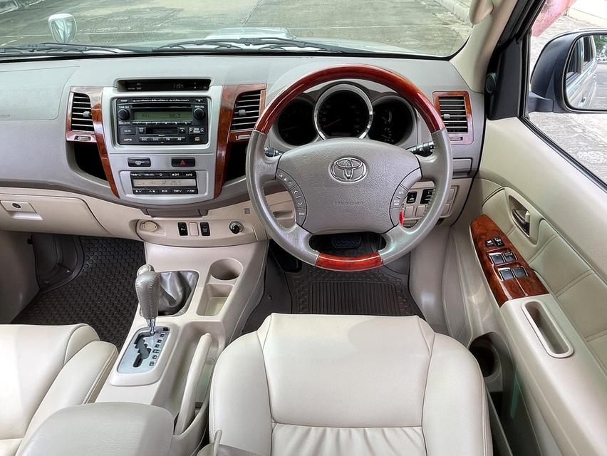TOYOTA FORTUNER 3.0 V 4WD ปี 2007 AUTO สภาพนางฟ้า 8