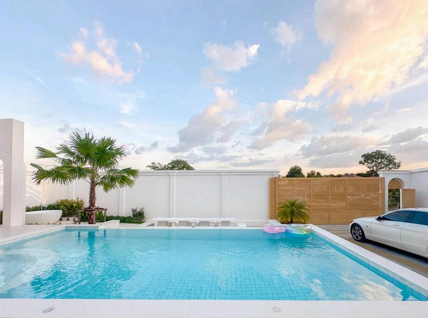 Brown Empire Pool Villa พูลวิลล่าพัทยา บ้านสร้างใหม่ 139 ตารางวา 5 ห้องนอน 7 ห้องน้ำ ตกแต่งให้ครบ 3