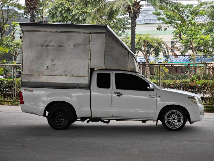 Toyota Hilux Vigo 2.7 J Cab เบนซิน MT ปี 2011  4