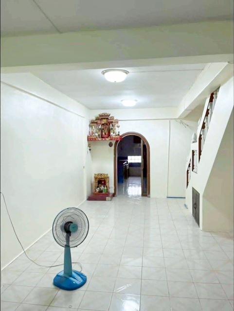 ให้เช่าทาว์นเฮาส์ 3 ชั้น เพชรเกษม49-59 รร.บางแค 600 ม. 3 นอน 4 น้ำ เดอะมอลล์ บางแค 1.4 กม.แหล่งชุมชน ช้อปปิ้ง หาของกินง่ 3