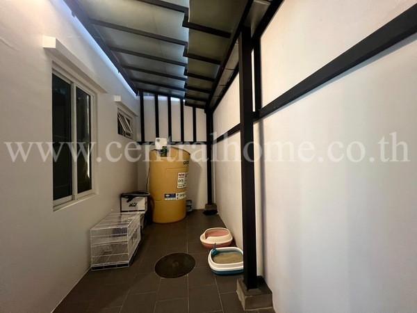 ทาวน์โฮม ฟอร์เร่ ลำลูกกา คลอง 5 หลังมุม หน้าบ้านไม่ชนกับหลังอื่น 11