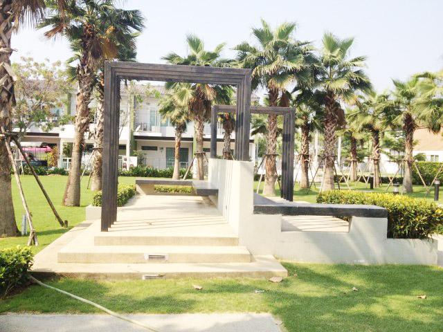 ให้เช่าทาวน์เฮ้าส์ใหม่ 2 ชั้น หมู่บ้านเดอะทรัสต์ ลำลูกกาคลอง 5 ใกล้ Big c วัดแจ้งวังหิน,บิ๊กซีคลอง5,มอเตอร์เวย์ บ้านหัวมุม  ไม่รับสัตว์เลี้ยง 2