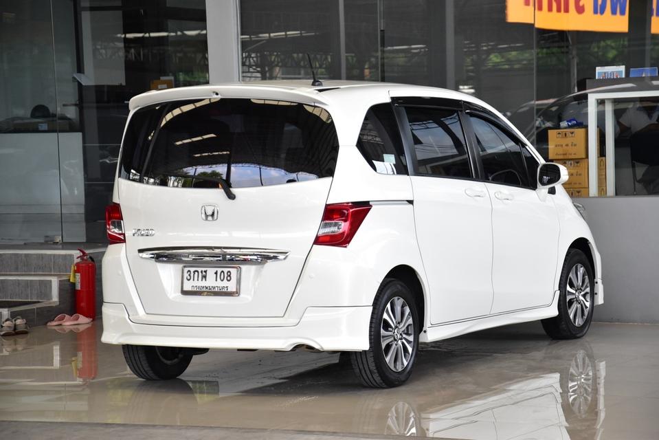 รหัสรถ TKG108 HONDA FREED 1.5 E ปี 2015