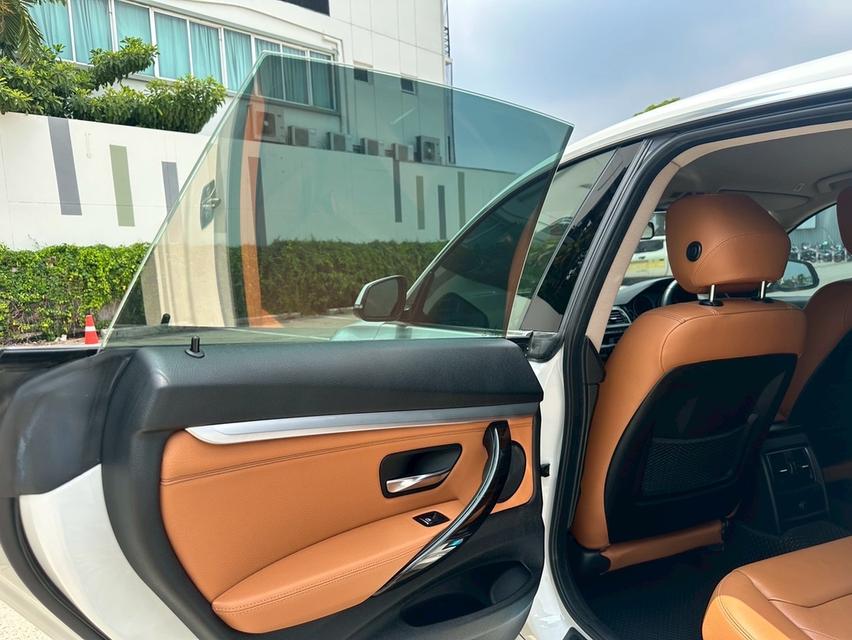 BMW 320d GT Luxury 2019 รูปที่ 8