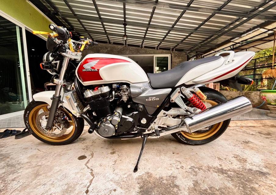 ปล่อยต่อรถสวย Honda CB1300 ปี 1985