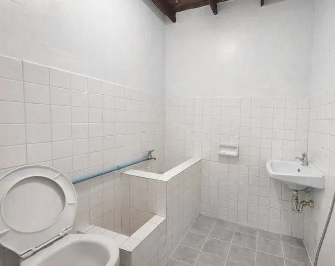 ขายบ้านแฝด 2 ชั้น 34 ตารางวา หมู่บ้านปิ่นเจริญ 2 ถนนสรงประภา ใกล้สนามบินดอนเมือง ฿2,200,000 9