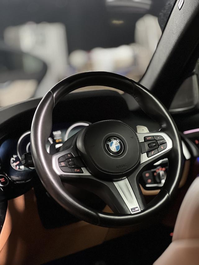 BMW 530e M Sport 6