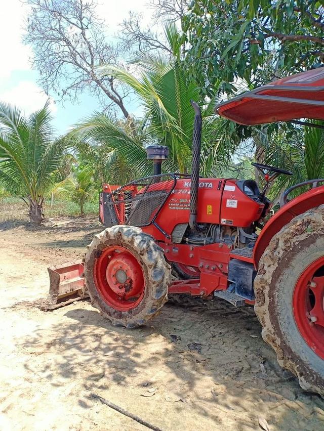 ขายรถไถ Kubota M7040 สภาพดีพร้อมลุย 5