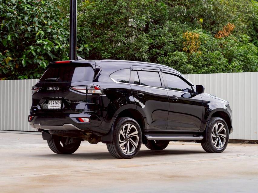 Isuzu Mu-X 3.0 Ultimate ปี 2021 รถสวย สภาพดี
