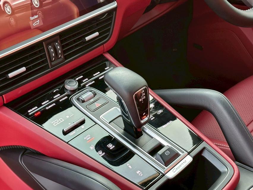 Porsche Cayenne Coupe Hybrid Sport Design 2021 13