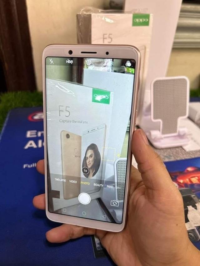 Oppo F5 อุปกรณ์ครบกล่อง 3