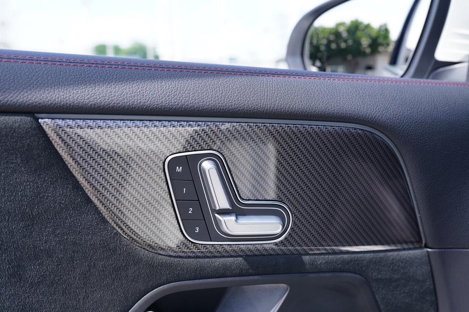 รหัสรถ PBG5194 ✅ ยี่ห้อ : Mercedes Benz ✅ รุ่น : GLA200 AMG (BG1914) 2023 รูปที่ 6