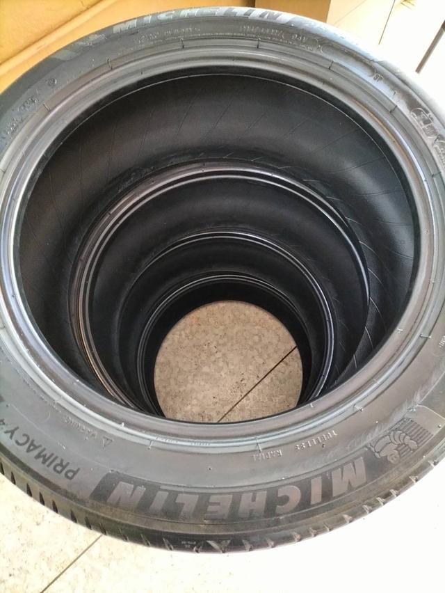ยางรถยนต์มือสอง MICHELIN ปี 2019 (215/55 R 17)
