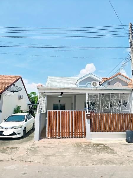 ขายบ้านทาวน์เฮ้าส์ ม.รัตนากร 8 2