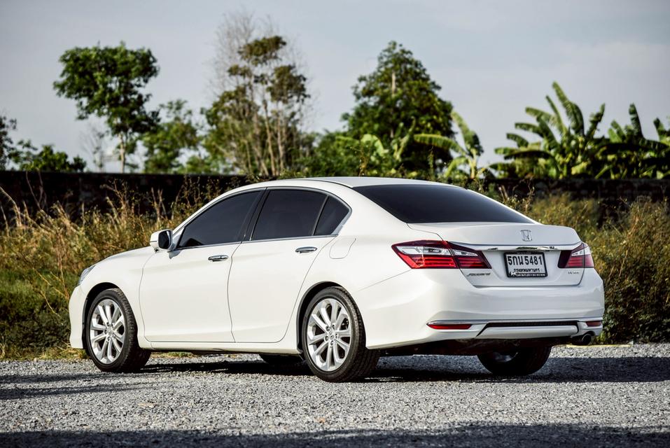 รหัสรถ CBL5481 Honda Accord 2.4 EL Navi AT 2016