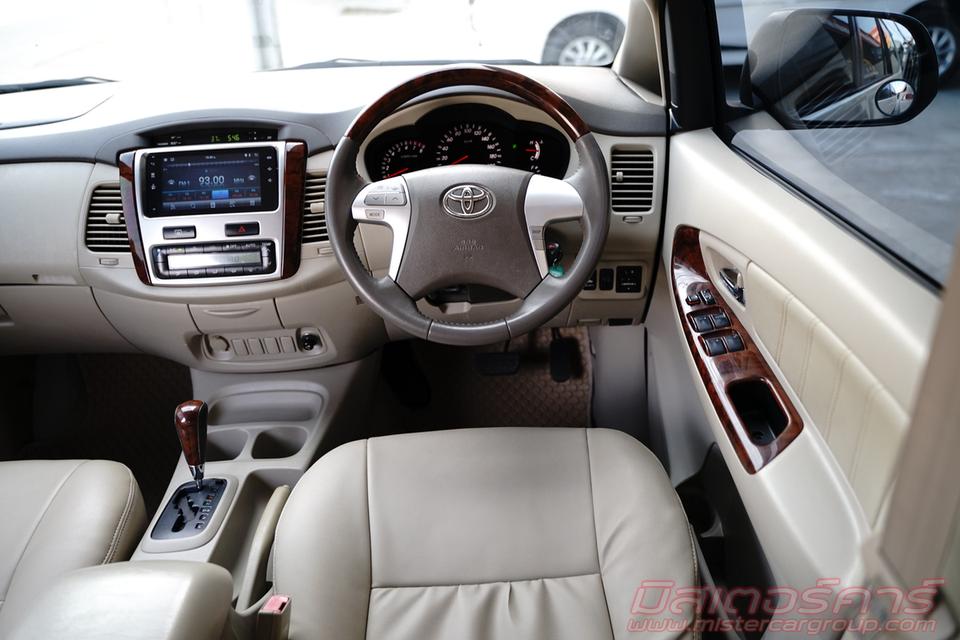 2013  TOYOTA INNOVA 2.0 V ( 3952 ) 11