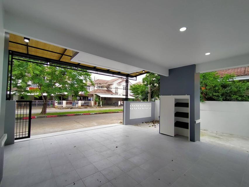 บ้านเดี่ยวตกแต่งใหม่ พร้อมอยู่ สวยมาก 5 ห้อง ต้นโครงการ เดินทางลำลูกกา-ธัญญะ 3