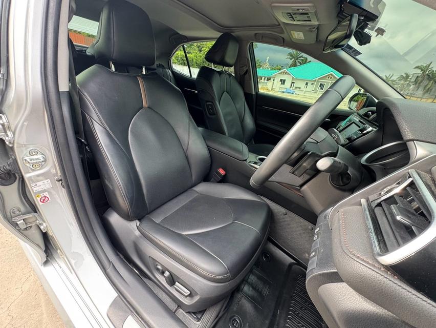 Toyota Camry 2.5G Sunroof AT 2019 รูปที่ 9