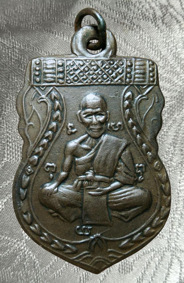 พระเก่าของ ตา ยาย มีเก็บๆใว้ สนใจเช่าทักมานะค่ะ