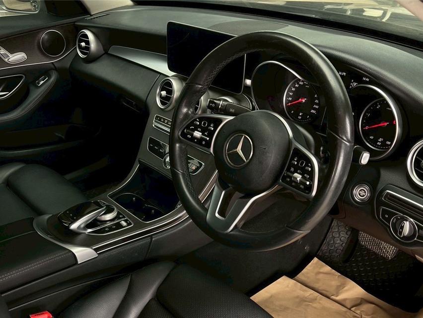 Benz C220d ปี19 11