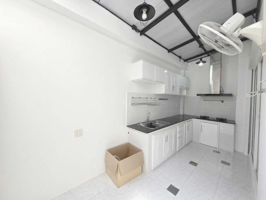 ทาวน์โฮม กัสโต้ ดอนเมือง สรงประภา เช่า 4ห้องนอน 3ห้องน้ำ 4