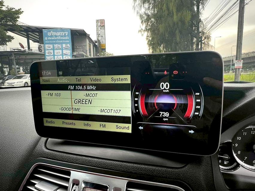 2011 Benz E200 Coupe AMG ( W207 ) 9