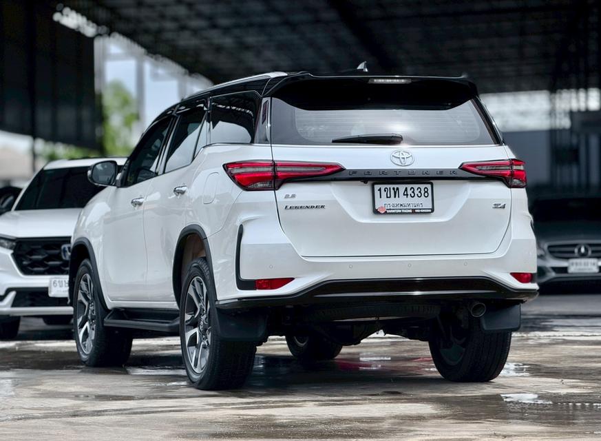 TOYOTA FORTUNER 2.8 LEGENDER BLACK TOP 4WD 2020