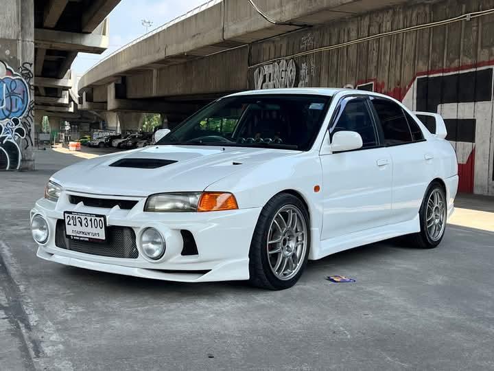 Mitsubishi Lancer ปี 1997