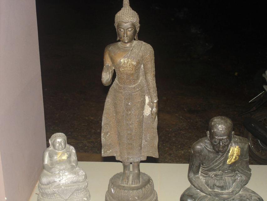 พระพุทธปางห้ามญาติ วัดบวรนิเวศวิหาร ปี2509 เนื้อสำริด ประจำวันจันทร์ พระบูชาปางห้ามญาติ รูปที่ 5